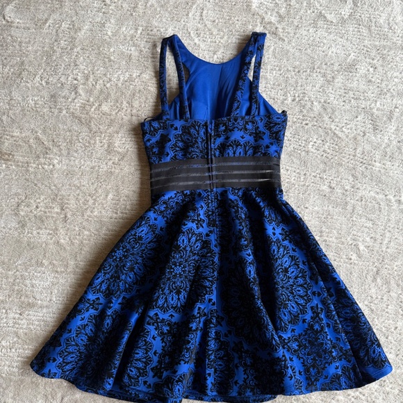 Blue and Black Mini Dress - Picture 2 of 2